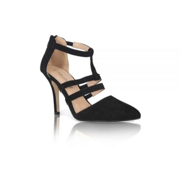 BlackShoes-600x600-1-370x370